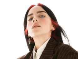 Pop Up Billboard Billie Eilish Ungkap Teaser Album Barunya
