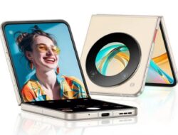 Smartphone Clamshell Nubia Flip Debut dengan Layar 6,9″ FHD+ 120Hz, Snapdragon 7 Gen 1, Segini Harganya
