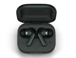 Motorola Resmi Meluncurkan Earphone Nirkabel Moto Buds dan Buds+, Segini Harganya