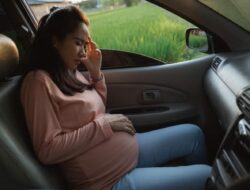 Mabuk Kendaraan Saat Hamil? Simak Penyebab dan Cara Mengatasinya Disini