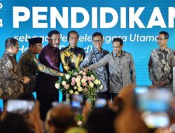 Resmikan Peluncuran Pendidikan Dokter Spesialis Berbasis RSP-PU di Jakarta, Jokowi: Dokter Spesialis Mendukung Bonus Demografi Indonesia