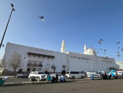 Kisah Awal Mula Perubahan Arah Kiblat ke Ka’bah, Masjid Qiblatain Madinah Jadi Saksi