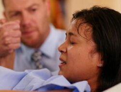 Jangan Lakukan Hal Ini Saat Sedang Mengejan untuk Melahirkan!
