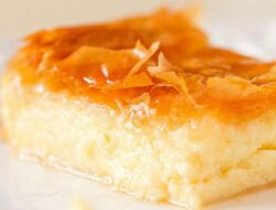 Hidangan Penutup dan Manisan Tradisional Yunani yang Wajib dicoba