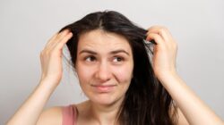 Cara Melindungi Rambut dari Kelembapan: Tips yang Tidak Boleh Anda Lewatkan