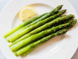 Simak, Ini Manfaat Kesehatan dan Fakta Gizi Asparagus