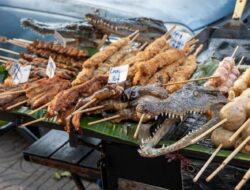 Hukum Seorang Muslim Memakan Daging Buaya