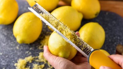 Hal yang Tidak Boleh Dibersihkan dengan Lemon di Dapur