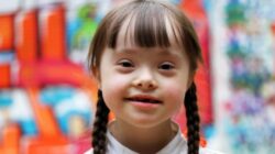 Mengenali Ciri-ciri Anak dengan Down Syndrome