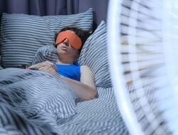 Pro dan Kontra Bahaya Tidur dengan Kipas Angin Menyala