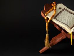 Yang Belum Tahu, Berikut Ini Manfaat Membaca Ayat Kursi Setelah Shalat Subuh