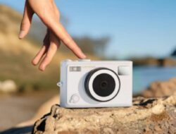 Lenovo Meluncurkan Kamera Digital 64MP dengan Video 4K dan Desain yang Siap untuk Vlog, Cek Harganya
