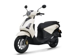 Honda NWM125 2025 Diluncurkan, Skuter Neo-retro Baru, Cek Spesifikasi dan Harganya
