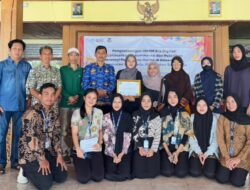 Tim Hibah MBKM UNS Dorong Digitalisasi UMKM Batik di Kelurahan Kenep Sukoharjo