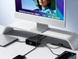 Anker Meluncurkan Stasiun Pengisian Daya Nano 7-in-1 dengan USB-C 100W, layar LCD dan Kabel yang Dapat Ditarik