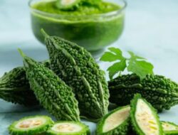 Manfaat Luar Biasa Pare, Bisa Jadi Obat Rumahan untuk Pertumbuhan Rambut yang Wajib Anda Coba!