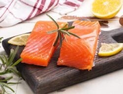 Yang Belum Tahu, Ini Manfaat Ikan Salmon untuk Kesehatan