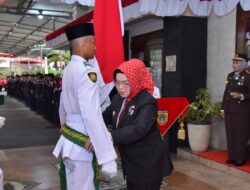 Bupati Sukoharjo Kukuhkan Paskibraka 2025, Dua Anggota Diantaranya Santri Ponpes Al Mukmin Ngruki