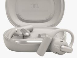 Earbud JBL Sense Pro Debut dengan Desain Telinga Terbuka yang Canggih