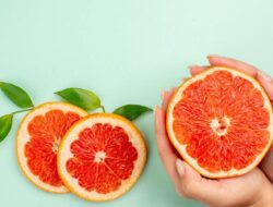 8 Alasan Mengapa Jeruk bali Bermanfaat untuk Kulit dan Usus Anda