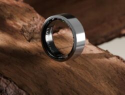 Cincin Pintar Baru Ini Bertahan 5 Hari dan Dilengkapi Pelatih Suara AI