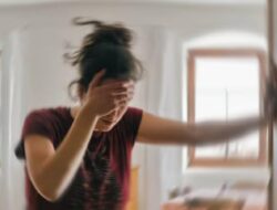 Apa Itu Meningitis dan Bagaimana Cara Mengobatinya? Simak Penjelasannya