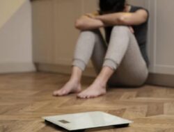 10 Alasan Mengapa Berat Badan Anda Naik dalam Semalam