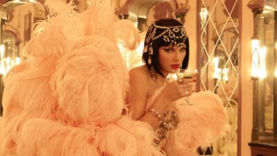 Box Office: ‘Release Party of a Showgirl’ Taylor Swift Meraih USD33 Juta, ‘Smashing Machine’ Dwayne Johnson Meraih USD6 Juta