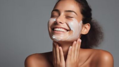 Berikut Ini 5 Manfaat Luar Biasa Masker Wajah Yogurt dan Cara Menggunakannya