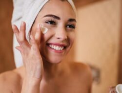 Tepung Jagung untuk Kulit: Masker Wajah DIY untuk Kulit Bersih dan Bercahaya