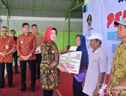 Sebanyak 986 Buruh Tani Tembakau dan Buruh Rokok Sukoharjo Terima BLT DBHCHT 2025