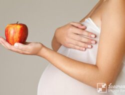 Penting Anda Ketahui, Berikut Ini 5 Buah yang Aman Dikonsumsi Selama Kehamilan