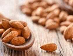 Almond Dapat Membuat Kulit Anda Bercahaya! Ketahui 7 Alasan untuk Mengonsumsinya Setiap Hari