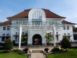 Vaksin HPV NusaGard Produksi Bio Farma Terima Sertifikat Halal