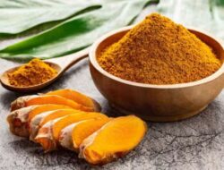 Anda Bisa Menggunakan Kunyit Mentah untuk Kulit, Batuk, dan Banyak Lagi!