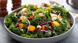 Manfaat Kesehatan Kale: Jadikan Sayuran Hijau Ini Bagian dari Diet Anda!