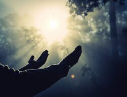 Yang Belum Tahu, Ini 4 Alasan Kenapa Taubat Iblis Tidak Diterima Allah