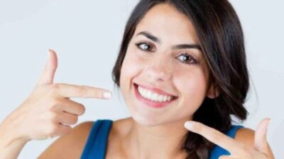 Ucapkan Selamat Tinggal pada Gigi Kuning: Ketahui Bagaimana Garam dan Minyak Mustard Dapat Membantu