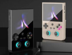Konsol Game Genggam Anbernic RG477V Diluncurkan dengan Chip Dimensity 8300, Layar 120Hz