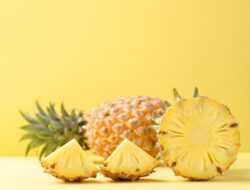 Penting Anda Ketahui, Ini 7 Alasan Mengapa Anda Harus Makan Nanas