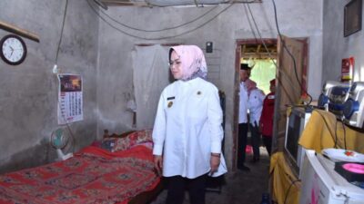 Baznas Sukoharjo Kembali Salurkan Bantuan Rehab RTLH untuk 27 Penerima, Diserahkan Langsung Bupati