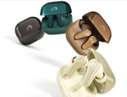 JVC HA-A110T Meluncurkan Earbud Nirkabel dengan Peredam Kebisingan Hibrida dan Daya Tahan