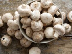 7 Makanan Pengganti Permen Biotin untuk Rambut Sehat