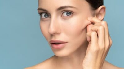 Kulit Kendur? Gunakan 5 Masker Wajah Buatan Sendiri Ini untuk Mengencangkan Kulit Anda