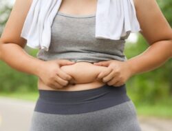 6 Ramuan Ayurveda yang Membakar Lemak Perut Secara Alami