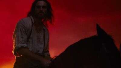 Review ‘Wuthering Heights’: Meskipun Chemistry Kedua Pemeran Utamanya Sangat Intens, Emerald Fennell Tahu Cara Membuat Penonton Ingin Lebih Banyak Lagi