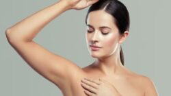 7 Pengobatan Rumahan untuk Mengatasi Ketiak, Lutut, dan Siku yang Gelap