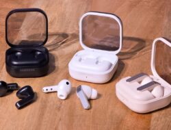 Samsung Galaxy Buds 4 dan Buds 4 Pro Resmi Diluncurkan dengan Desain Blade, Panggilan Super Jernih, dan ANC Canggih