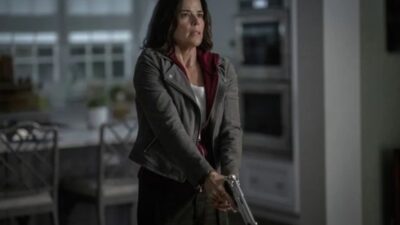 Review ‘Scream 7’: Neve Campbell Kembali untuk Sekuel yang Kembali ke Dasar, Namun Terlalu Sederhana