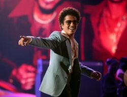 Album Bruno Mars ‘The Romantic’ Menjadi Album Pertamanya yang Menduduki Peringkat No. 1 di Chart Album